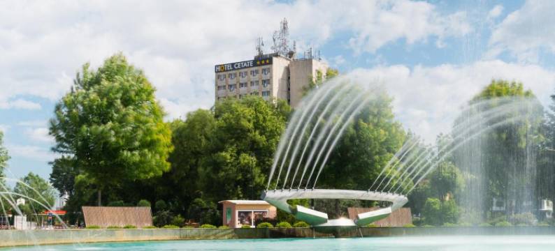 罗马尼勒伊姆帕拉图塞塔特酒店(Hotel Cetate)图片