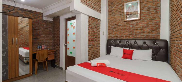 红多兹伊斯兰酒店-近贾兰阿萨汉佩马塔斯安塔(RedDoorz Syariah Near Jalan Asahan Pematang Siantar)图片