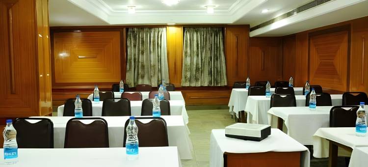 费明纳酒店(Hotel Femina)图片