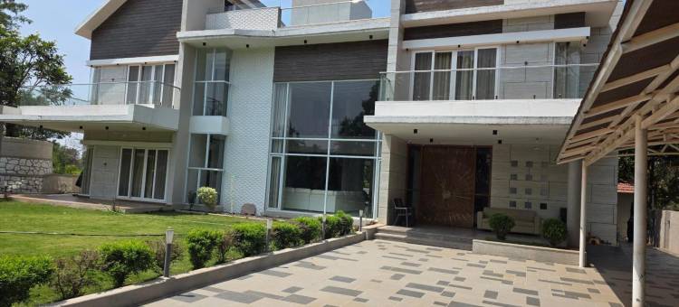 U河门卡尔贾特酒店(U Rivergate Karjat)图片