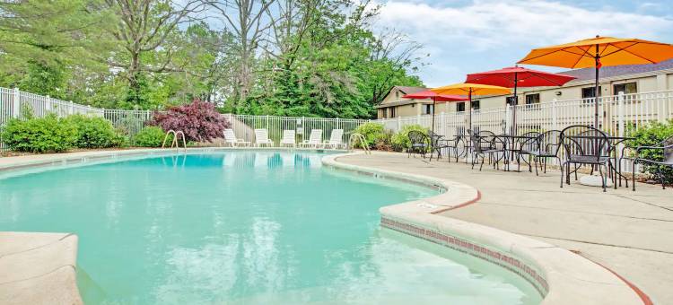 弗莱明顿温德姆华美达酒店(Ramada by Wyndham Flemington)图片