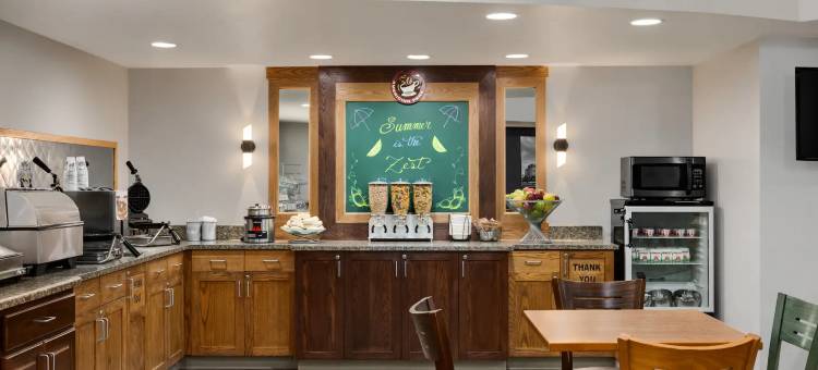 勒阿弗尔美吟温德姆酒店(AmericInn by Wyndham Havre)图片