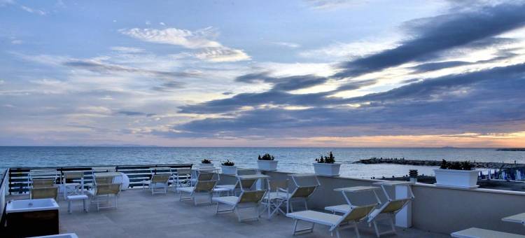 切奇纳海滩酒店(Hotel Cecina Beach)图片