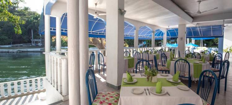 德贝哈尔特可思奎腾旅馆(Villa Bejar Tequesquitengo)图片