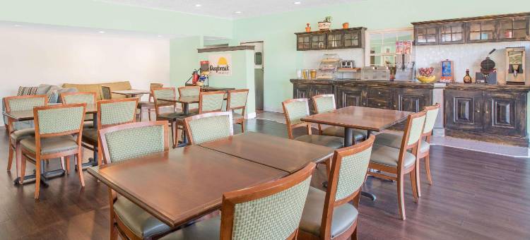 阿塔拉戴斯酒店(Days Inn by Wyndham Attalla)图片