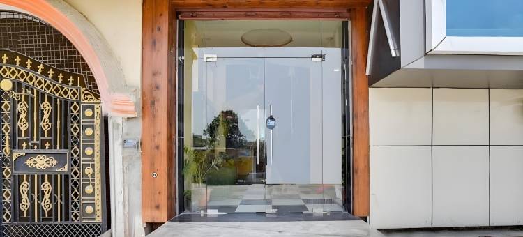 Aadhya酒店和餐厅(Hotel Aadhya & Restaurant)图片