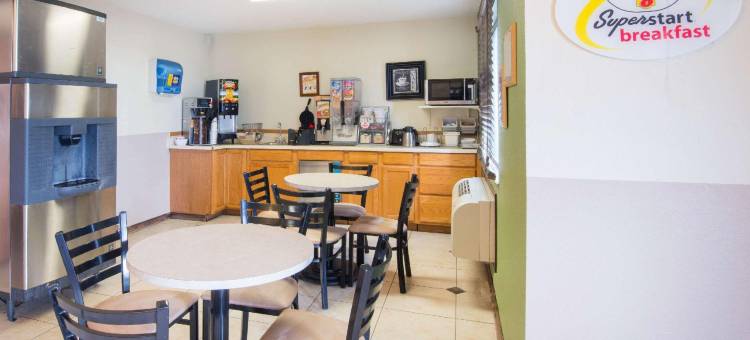 埃尔多拉多温德姆速8酒店(Super 8 by Wyndham El Dorado)图片