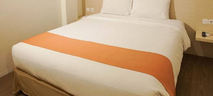 宗班绿红伊斯兰酒店(Green Red Hotel Syariah Jombang)图片