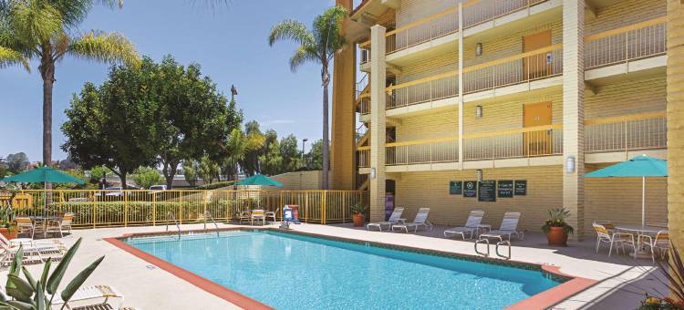 圣地亚哥丘拉维斯塔拉昆塔温德姆酒店(La Quinta Inn by Wyndham San Diego Chula Vista)图片