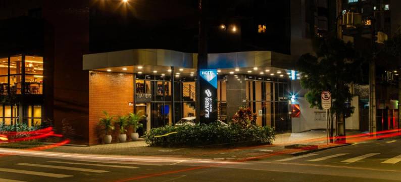 古里提巴购物斯拉维耶罗酒店(Slaviero Curitiba Shopping)图片