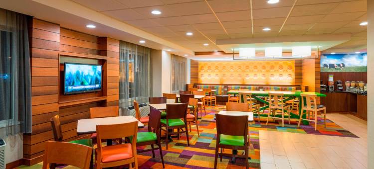 阿伦敦伯利恒/利哈伊谷机场万豪万枫酒店(Fairfield Inn & Suites Allentown Bethlehem/Lehigh Valley Airport)图片