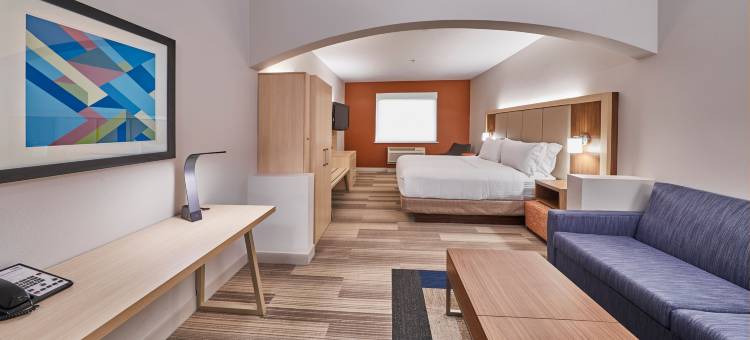 智选假日套房酒店梅德福的中央点(Holiday Inn Express & Suites MEDFORD-CENTRAL POINT by IHG)图片