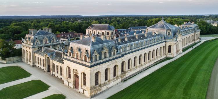 尚蒂利皇家山城堡洲际酒店(InterContinental Chantilly Chateau Mont Royal)图片