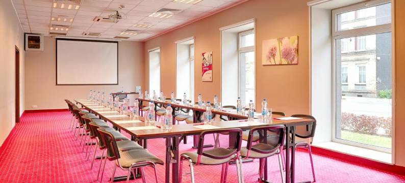 福克斯卡托维兹霍茹夫酒店(Focus Hotel Katowice Chorzów)图片