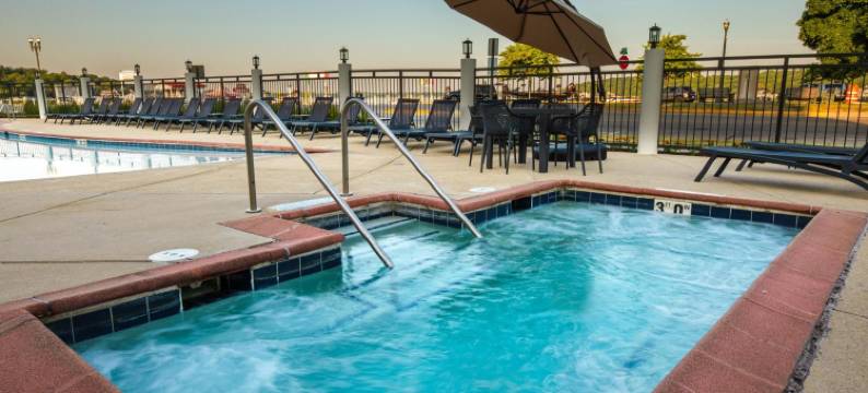 日内瓦湖港岸酒店(Harbor Shores on Lake Geneva)图片