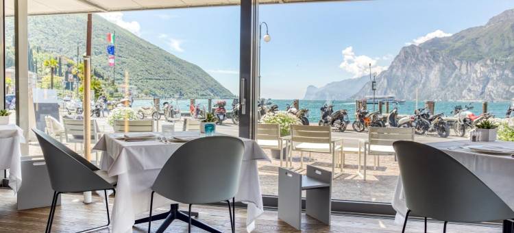 拉戈迪加尔达酒店(Hotel Lago di Garda)图片