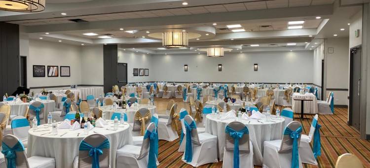 丹佛东方贝斯特韦斯特精品酒店(Best Western Premier Denver East)图片