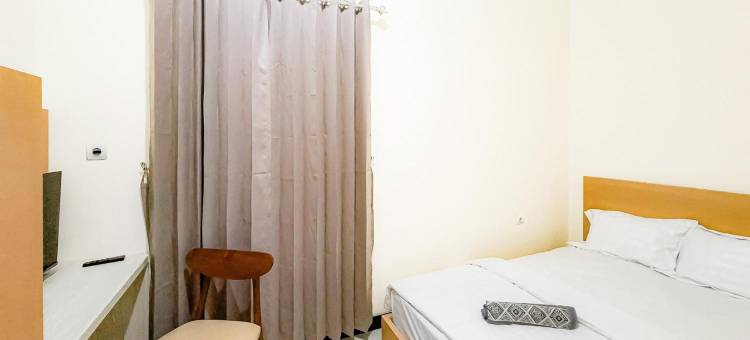沙拉笛加帕特拉 RedPartner 伊斯兰教法家庭旅馆(Patra Guesthouse Syariah Salatiga RedPartner)图片