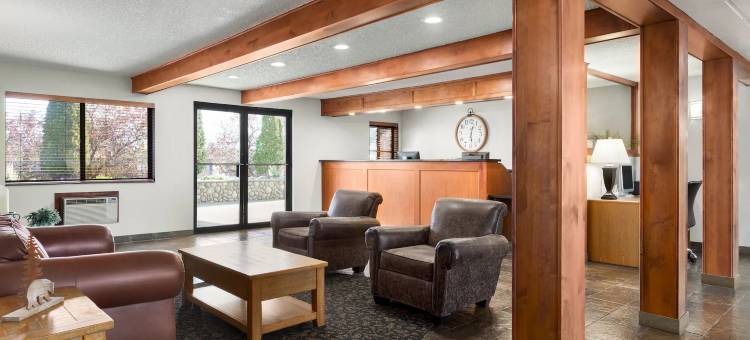 白鱼镇温德姆呗盟酒店(Baymont by Wyndham Whitefish)图片