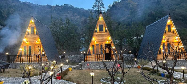 河畔度假村 - 凯因奇达姆(Cabana Riverside Resort - Kainchi Dham)图片