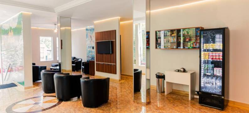 欧利广场酒店(Hotel Oly Plaza)图片