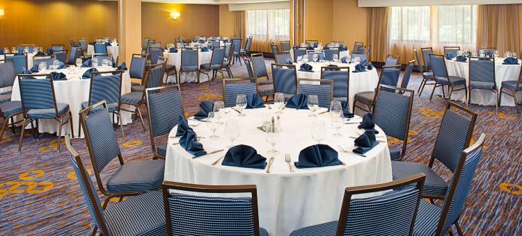 蒙特韦尔万怡酒店(Courtyard Montvale)图片