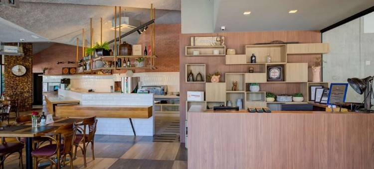 宜必思维多利亚普拉亚多坎托酒店(Ibis Vitoria Praia do Canto)图片