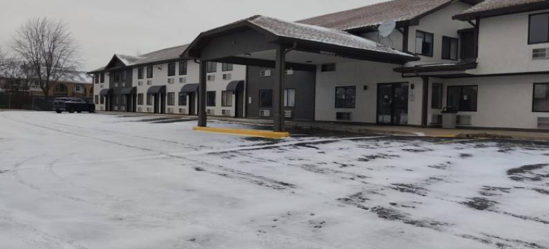 莫里斯速8酒店(Super 8 by Wyndham Morris)图片