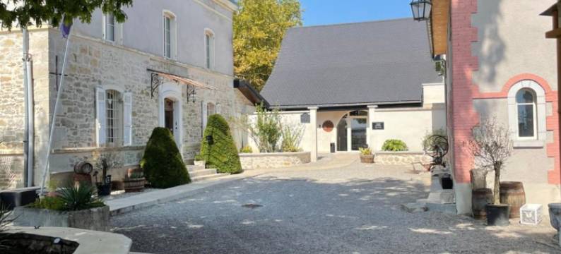 圣热尼克城堡附楼(L'Annexe du Château de Saint Genix)图片