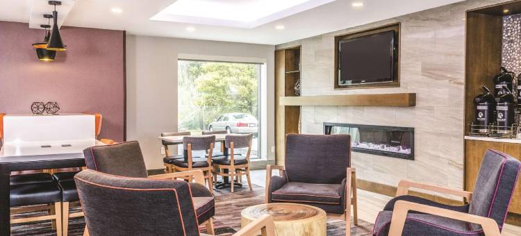 旧金山机场北拉昆塔温德姆套房酒店(La Quinta Inn & Suites by Wyndham San Francisco Airport N)图片