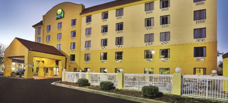 北默特尔比奇拉昆塔温德姆酒店(La Quinta Inn by Wyndham North Myrtle Beach)图片