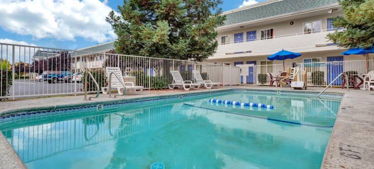 罗内特帕克, 加州6号汽车旅馆(Motel 6 Rohnert Park, CA)图片