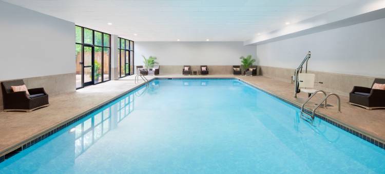 Holiday Inn 夏洛茨维尔- UNIV区(Holiday Inn Charlottesville-Univ Area)图片