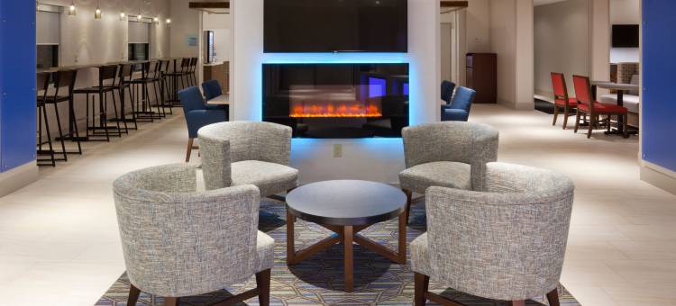 Holiday Inn Express 罗斯维尔 - 圣。保罗(Holiday Inn Express Roseville-ST. Paul)图片