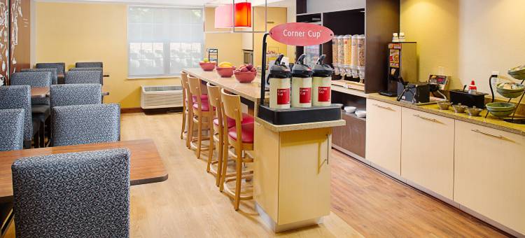 曼彻斯特波士顿地区机场TownePlace Suites酒店(TownePlace Suites Manchester-Boston Regional Airport)图片