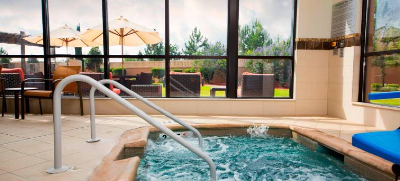 沃纳罗宾斯万怡酒店(Courtyard Warner Robins)图片