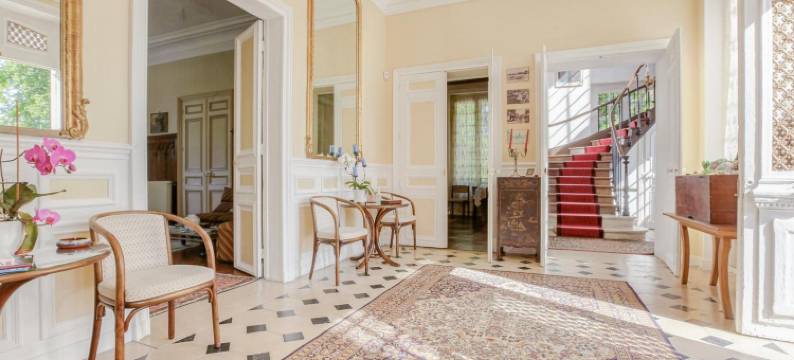 德文卡司特勒特城堡(Château d'Avesnes - le Castelet)图片