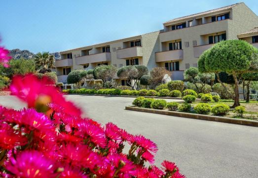 Blu Baita Hotel Overview