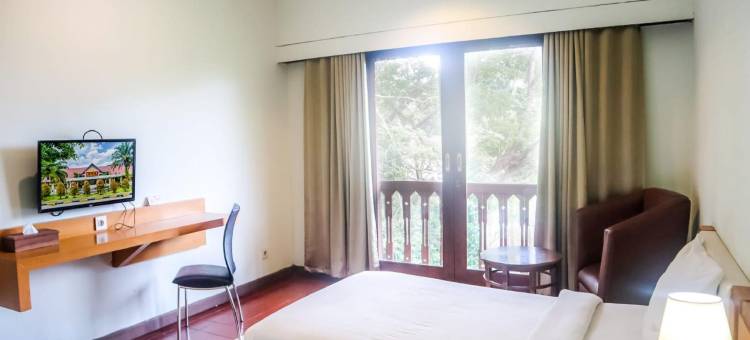 拉图度假酒店(Ratu Hotel & Resort)图片