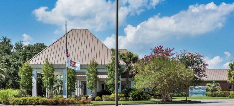 冈萨雷斯会议中心克拉丽奥酒店(Clarion Inn Conference Center)图片