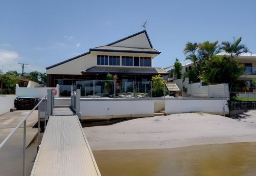 Yulunga 20 Hotel Overview