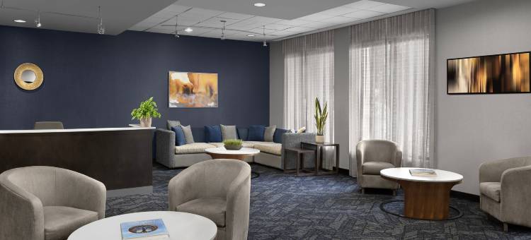 格林斯伯勒机场万怡酒店(Courtyard Greensboro Airport)图片