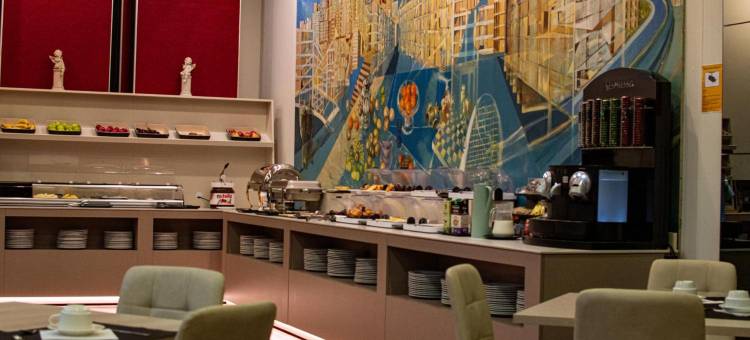 塞尔科蒂尔海宫华丽套房酒店(Hotel Palacio del Mar)图片