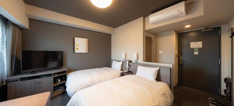 露樱酒店大阪和泉府中店(Hotel Route Inn Osaka Izumifuchu)图片