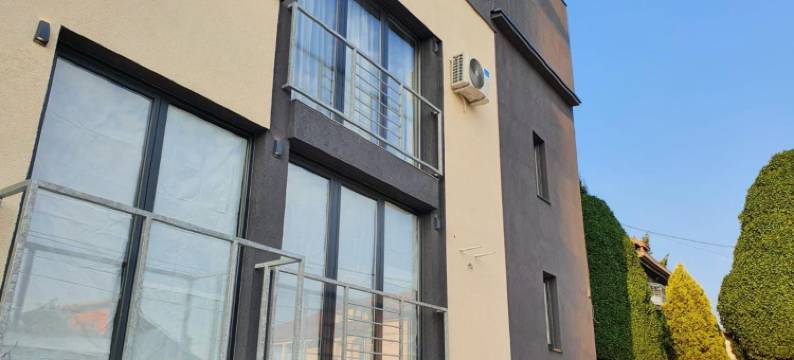 Rei House Apartmani图片