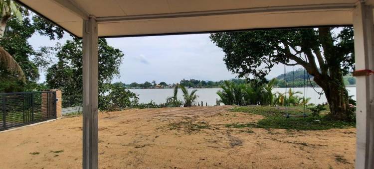 拉贾瓦里河畔休闲木屋(Rajawali Riverside Retreat)图片