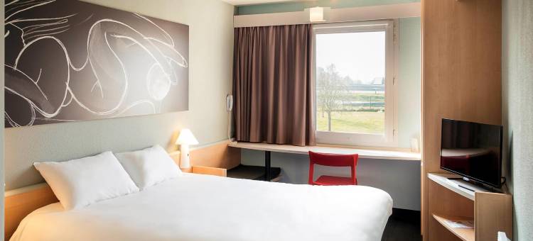 宜必思圣米歇尔山阿夫朗什海湾酒店(Ibis Avranches Baie du Mont-Saint-Michel)图片