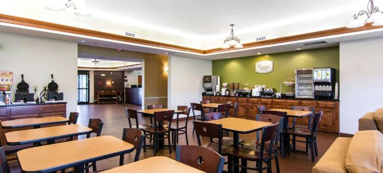 舒眠酒店及套房 - 近乔治王子堡李(Sleep Inn & Suites Prince George Near Fort Lee)图片