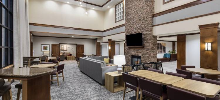 Staybridge Suites 印第安纳波利斯的卡梅尔(Staybridge Suites INDIANAPOLIS-CARMEL by IHG)图片