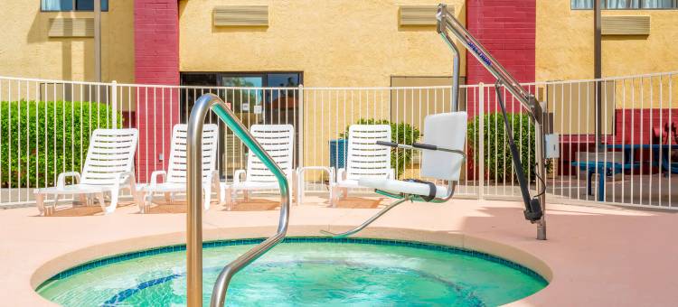 温德姆速 8 酒店 - 迈措沃/吉尔伯特(Super 8 by Wyndham - Mesa/Gilbert)图片